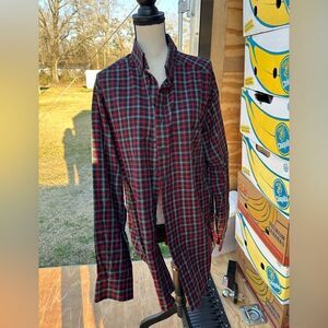 Roundtree & York Plaid Men's Shirt - Red and Black